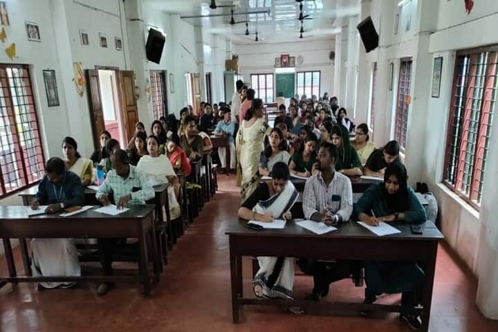Mar Osthatheos Training College campus in Thrissur, Kerala, India — photo 2