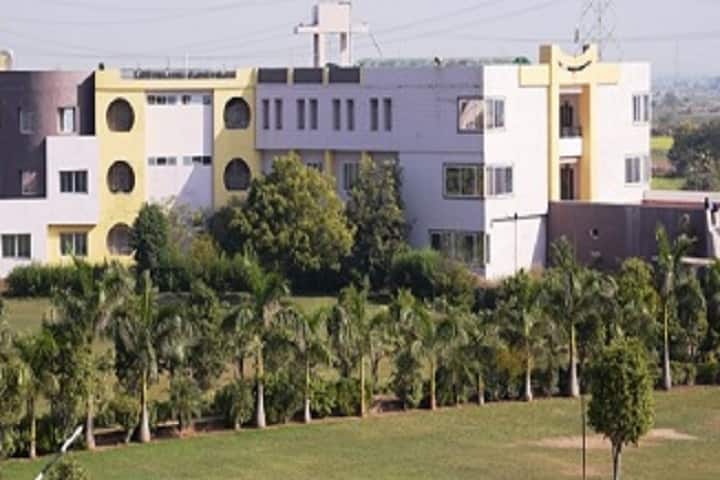 School of Pharmacy campus in Gwalior, Madhya Pradesh, India — photo 1