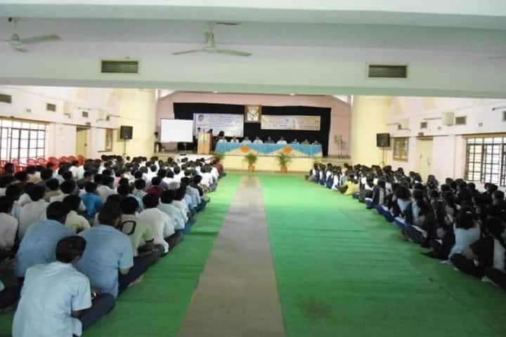 Shri Tulshiramji Jadhao Arts and Science College campus in Washim, Maharashtra, India — photo 2