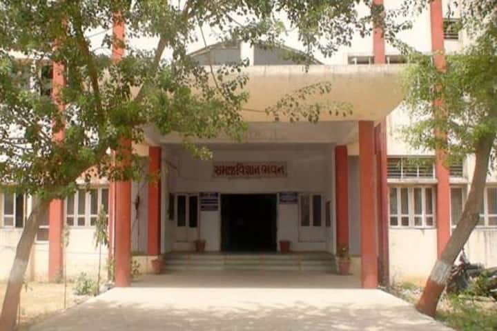 VNSGU Surat campus in Surat, Gujarat, India — photo 3