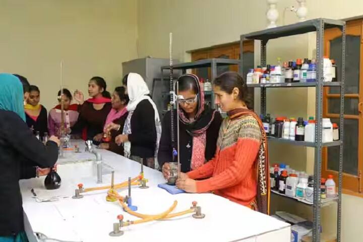 Sant Hira Dass Kanya Mahavidyalaya campus in Jalandhar, Punjab, India — photo 6