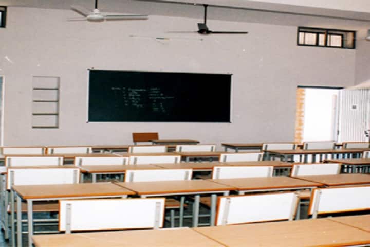 Onkarmal Somani College of Commerce campus in Jodhpur, Rajasthan, India — photo 4