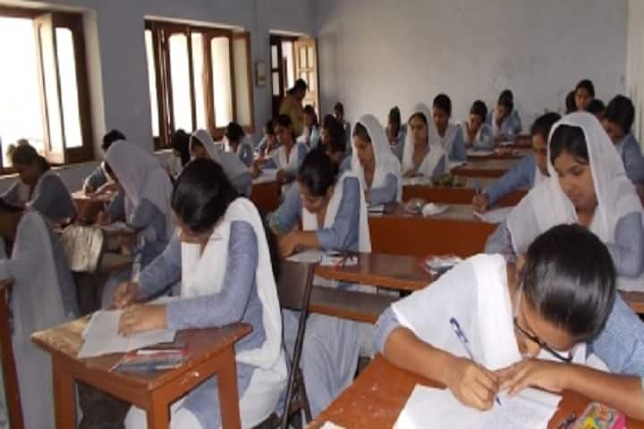 Jawad Ali Shah Imambara Girls PG College campus in Gorakhpur, Uttar Pradesh, India — photo 3