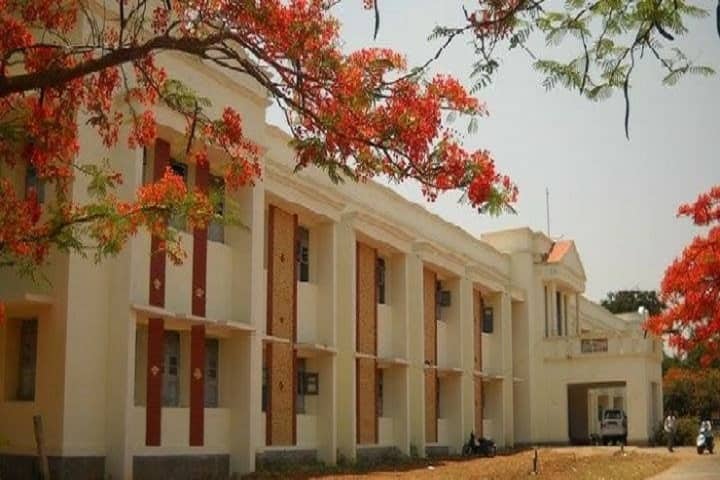 University BDT College of Engineering, Davangere campus in Davanagere, Karnataka, India