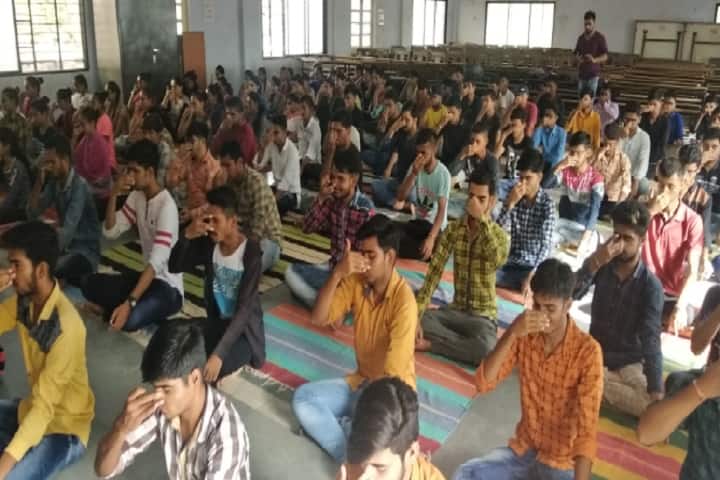 Shree JB Thacker Commerce College campus in Kutch, Gujarat, India — photo 4