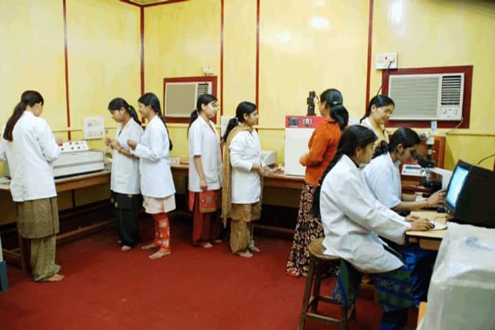 Holy Cross Women's College campus in Ambikapur, Chhattisgarh, India — photo 6