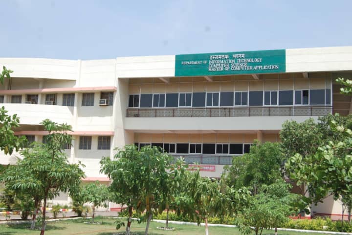 Shri Shankaracharya Technical Campus campus in Bhilai, Chhattisgarh, India — photo 2