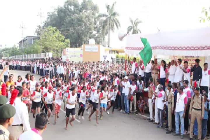 Rayat Shikshan Sanstha's Sadguru Gadage Maharaj College campus in Karad, Maharashtra, India — photo 5