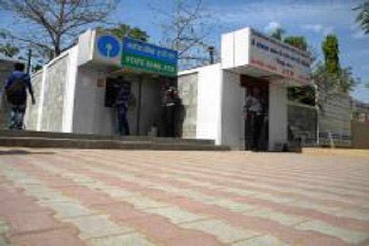 Institute of Technology campus in Mehsana, Gujarat, India — photo 6