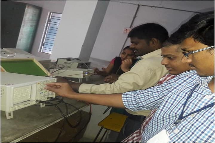 University College of Engineering JNTUK campus in Narasaraopet, Andhra Pradesh, India — photo 2