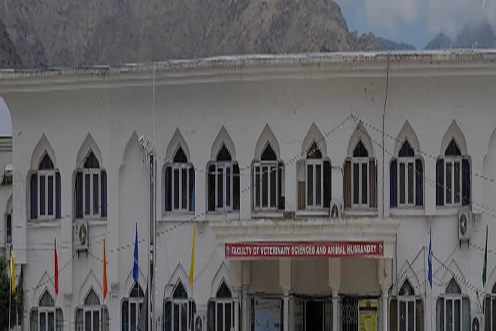 Faculty of Veterinary Sciences and Animal Husbandry campus in Srinagar, Jammu and Kashmir, India — photo 1