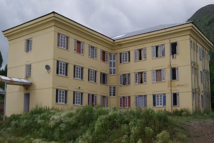 Faculty of Veterinary Sciences and Animal Husbandry campus in Srinagar, Jammu and Kashmir, India — photo 2