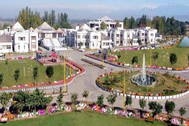 Faculty of Agriculture campus in Srinagar, Jammu and Kashmir, India — photo 1