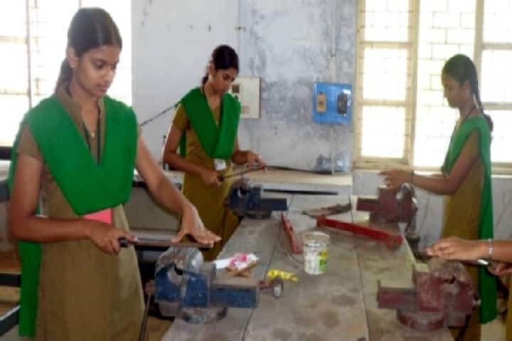 Dr NTR College of Agricultural Engineering campus in Guntur, Andhra Pradesh, India — photo 6