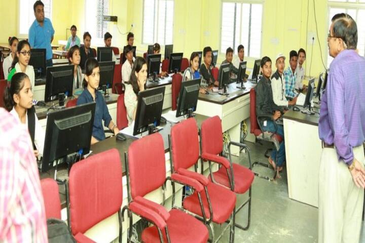 Government Post Graduate College campus in Khargone, Madhya Pradesh, India — photo 4