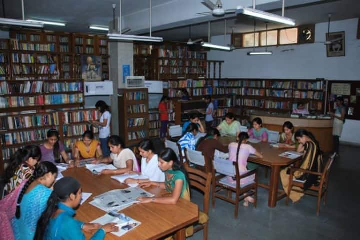 Kamla Nehru College for Women campus in Phagwara, Punjab, India — photo 3