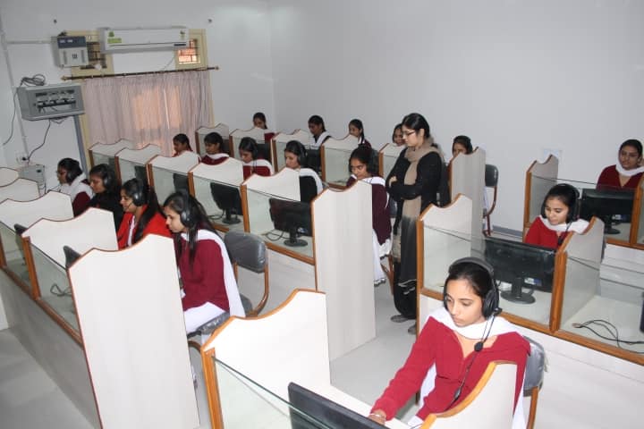 Kamla Nehru College for Women campus in Phagwara, Punjab, India — photo 6