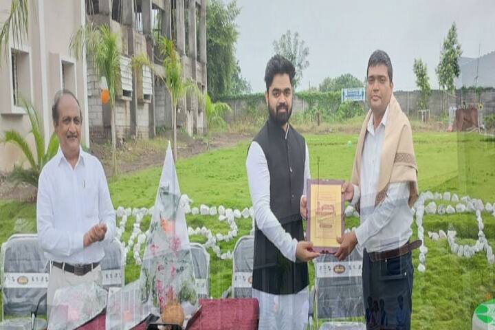 Late Rajkamalji Bharti Arts Commerce and Smt Sushilabai R Bharti Science College campus in Arni, Maharashtra, India — photo 6