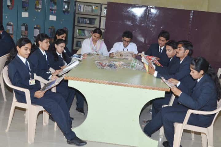 Institute of Management and Science campus in Bhusawal, Maharashtra, India — photo 2