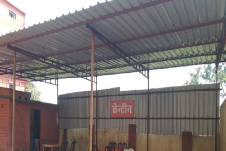 Ramanuj Pratap Singhdev Post Graduate Government College campus in Baikunthpur, Chhattisgarh, India — photo 5