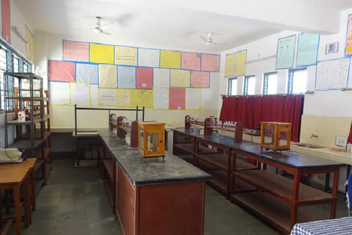 Government College campus in Gobranawapara, Chhattisgarh, India — photo 3