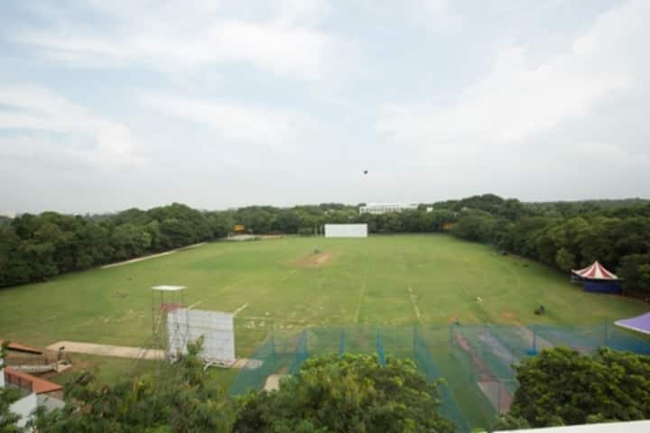 Guru Nanak College campus in Chennai, Tamil Nadu, India — photo 2