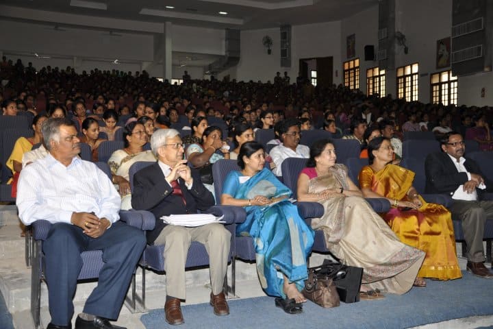 Sri Padmavati Mahila Visvavidyalayam campus in Tirupati, Andhra Pradesh, India — photo 2