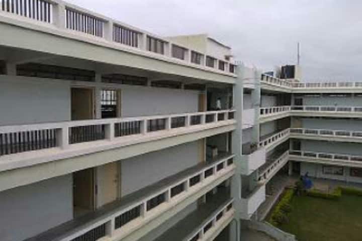 Shirdi Sai Rural Institutes Arts Science and Commerce College campus in Rahata, Maharashtra, India — photo 1