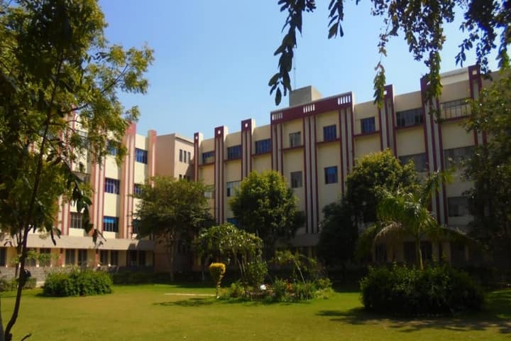Al Falah University campus in Faridabad, Haryana, India — photo 6