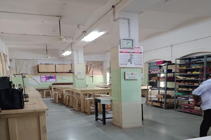 Rajasthan Aryan Arts Shri Mithulal Kacholia Commerce and Shri Satyanarayanji Ramkrishnaji Rathi College campus in Washim, Maharashtra, India — photo 6