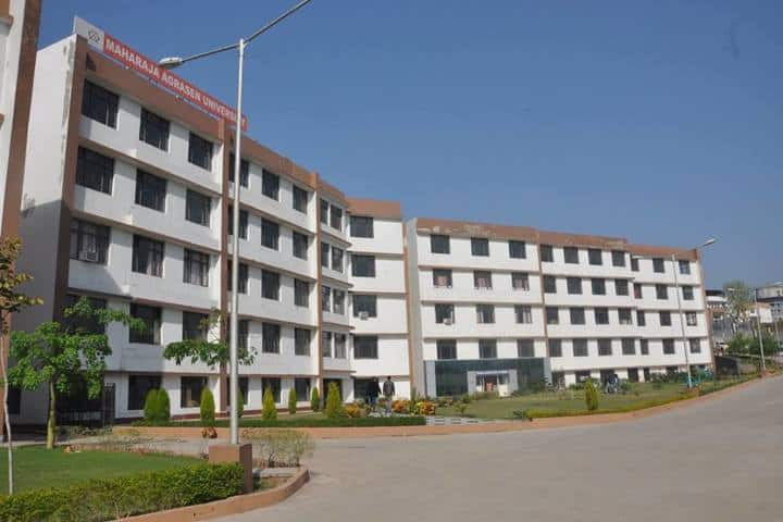 Maharaja Agrasen University campus in Solan, Himachal Pradesh, India — photo 1
