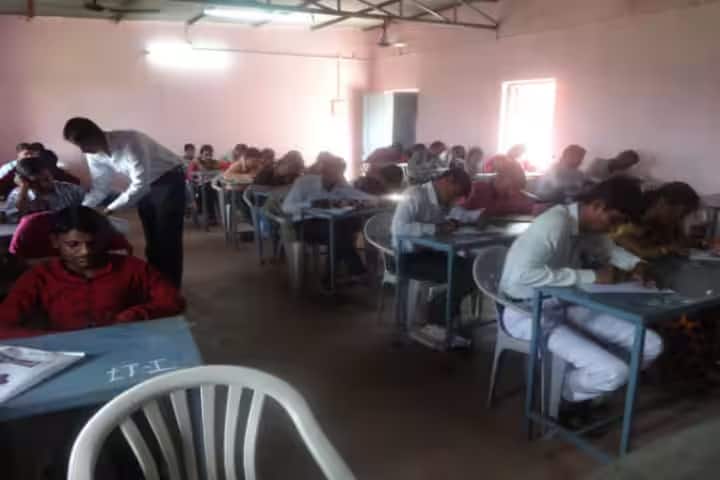 Manavlok's College of Social Sciences campus in Beed, Maharashtra, India — photo 2
