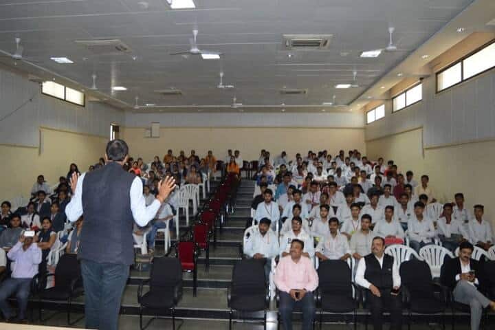 Maratha Vidya Prasarak Samaj's Commerce campus in Nashik, Maharashtra, India — photo 4