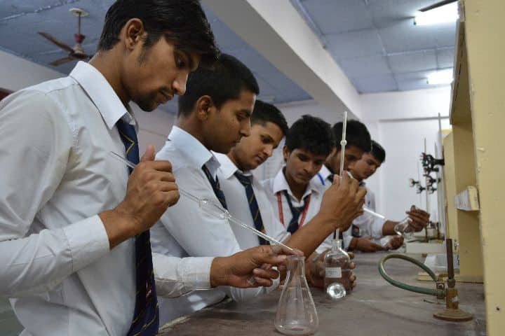 Dr KN Modi University campus in Tonk, Rajasthan, India — photo 5
