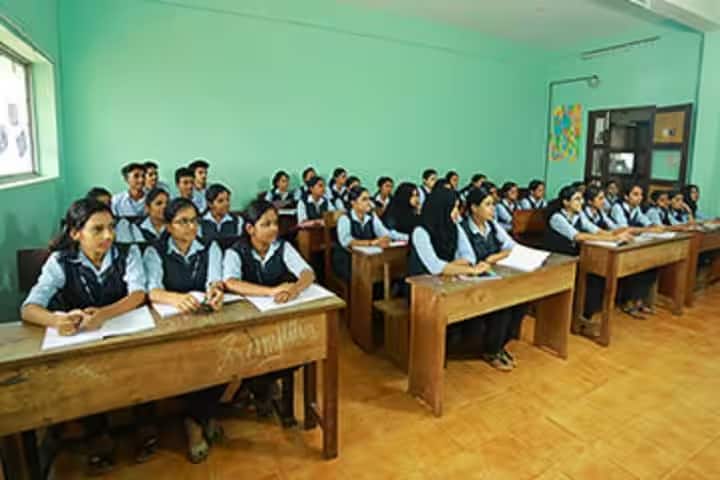 Gurudev Arts and Science College campus in Kannur, Kerala, India — photo 2