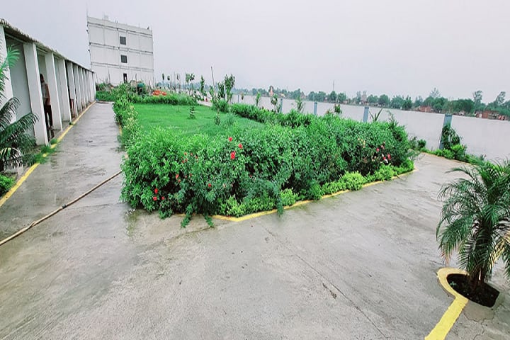Sudama Devi Mahila Mahavidyalaya campus in Chandauli, Uttar Pradesh, India — photo 3