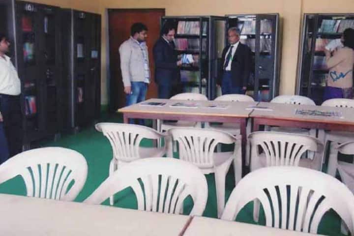 Sudama Devi Mahila Mahavidyalaya campus in Chandauli, Uttar Pradesh, India — photo 5