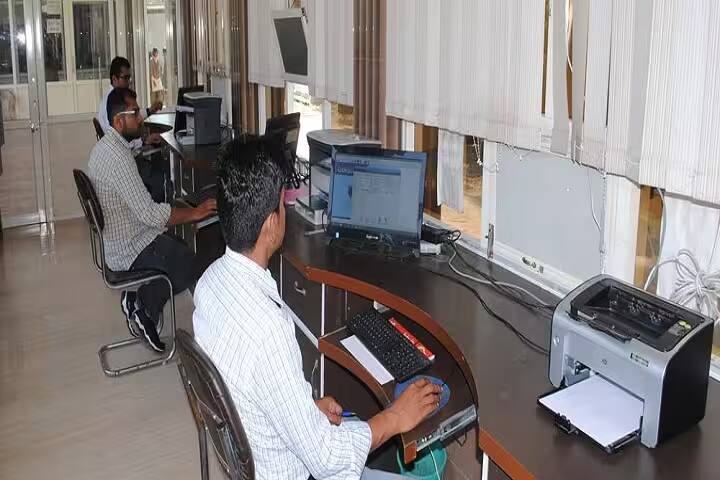 Deoband College of Higher Education campus in Saharanpur, Uttar Pradesh, India — photo 4