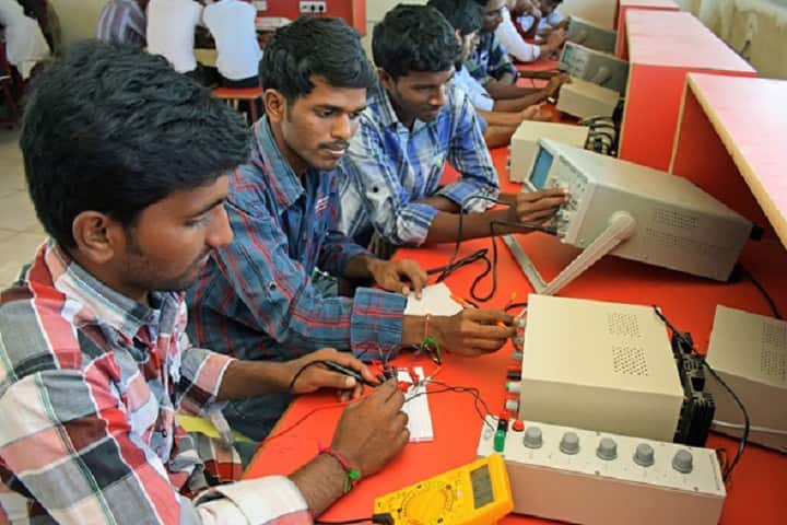 Chaitanya University campus in Hanamkonda, Telangana, India — photo 3
