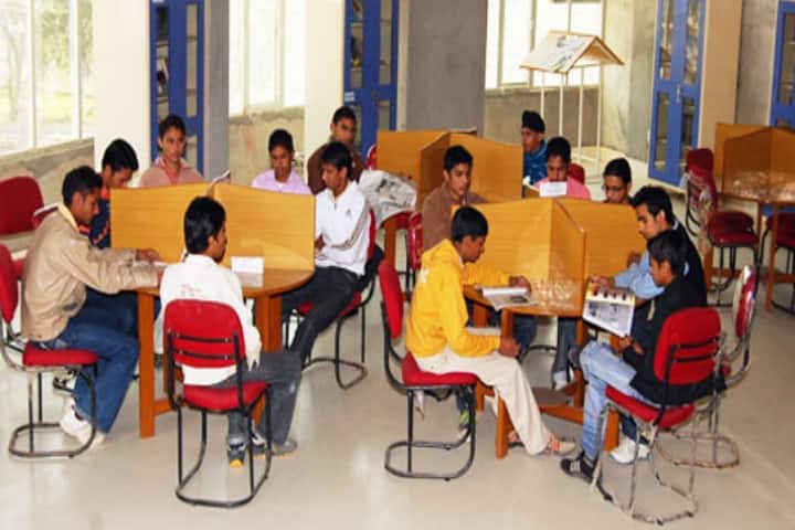 Vidya Rattan College for Women campus in Ludhiana, Punjab, India — photo 2