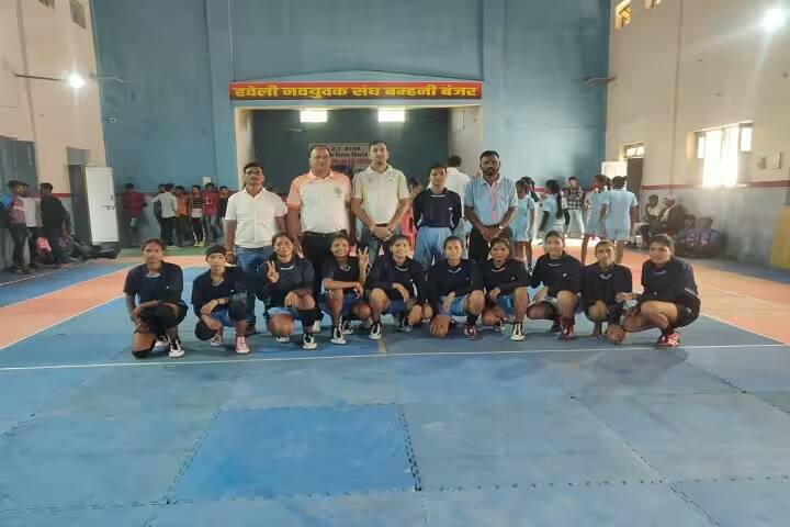Government Jagannath Munnalal Choudhary Mahila Mahavidyalaya campus in Mandla, Madhya Pradesh, India — photo 6