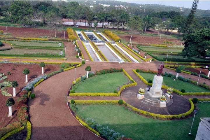 Karnataka University, Dharwad campus in Dharwad, Karnataka, India — photo 4