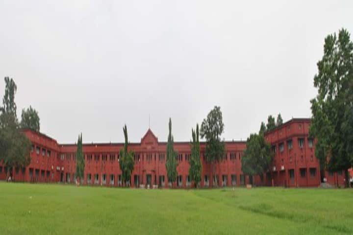 Ravenshaw University campus in Cuttack, Odisha, India — photo 1