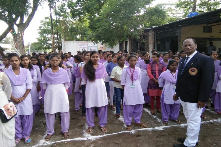 Indirabai Meghe Mahila Mahavidyalaya campus in Amravati, Maharashtra, India — photo 2