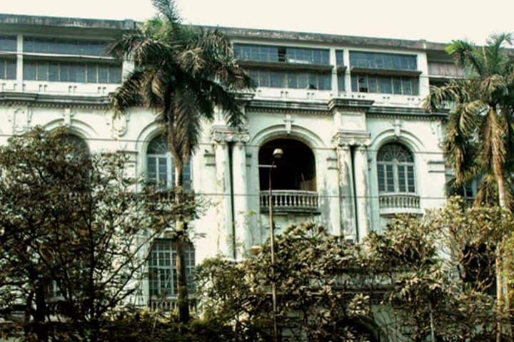 Calcutta University campus in Kolkata, West Bengal, India — photo 3