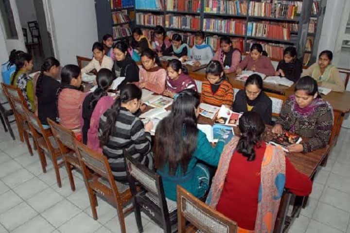SD PG College campus in Muzaffarnagar, Uttar Pradesh, India — photo 4