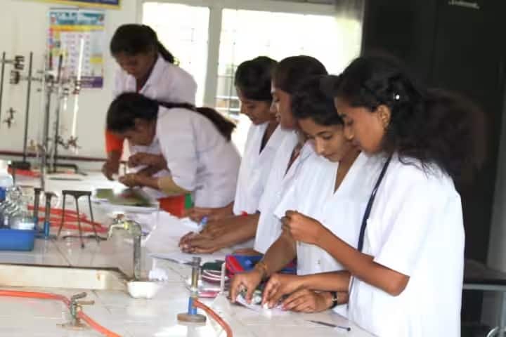 Shri Dnyaneshwar Mahavidyalaya campus in Newasa, Maharashtra, India — photo 6