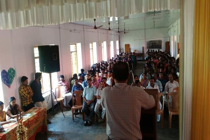 Sree Vivekananda College campus in Thrissur, Kerala, India — photo 3
