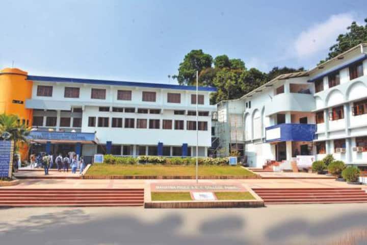 Mahatma Phule Arts Science and Commerce College campus in Panvel, Maharashtra, India — photo 1