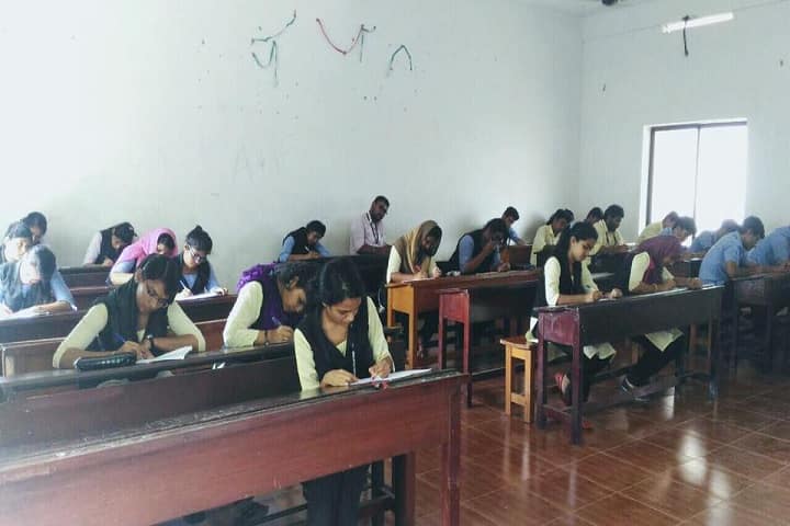 Musaliar College of Arts and Science campus in Thiruvalla, Kerala, India — photo 5